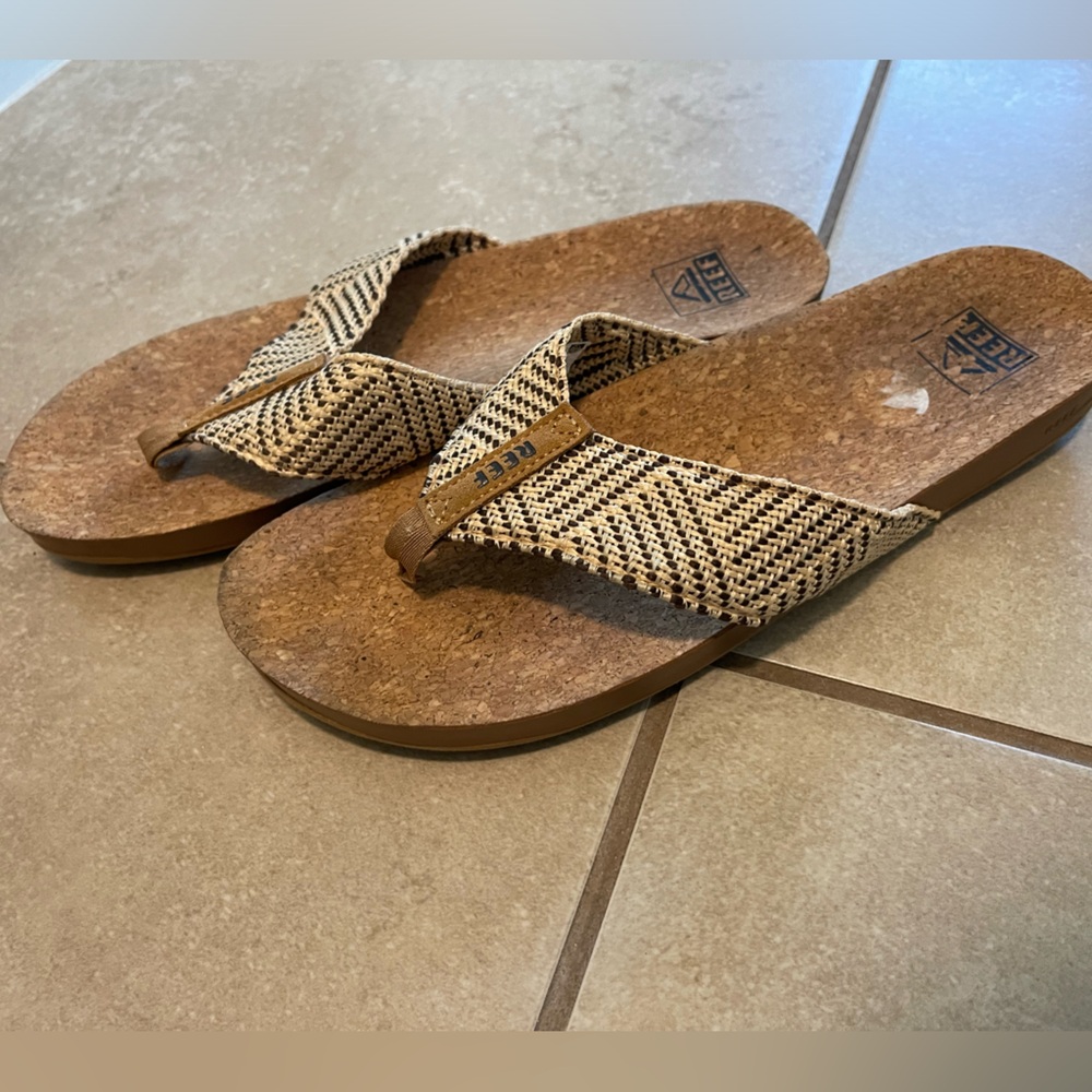 Reef flip flops